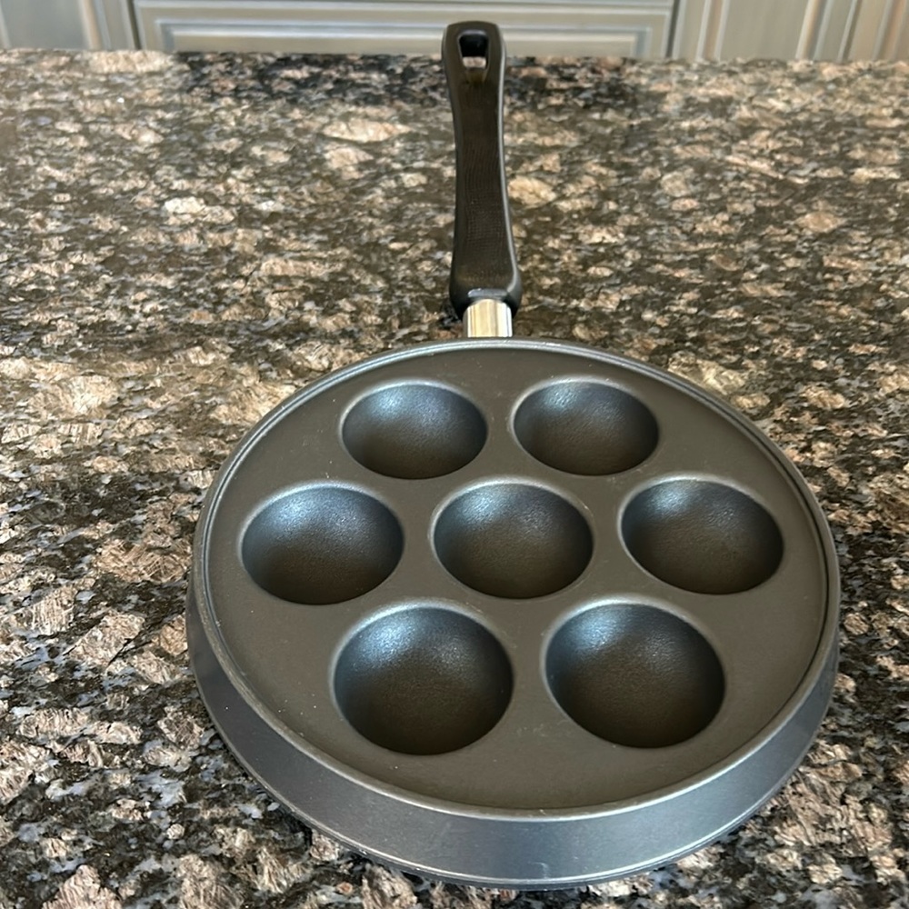 NORDIC-WARE NONSTICK EBELSKIVER PAN